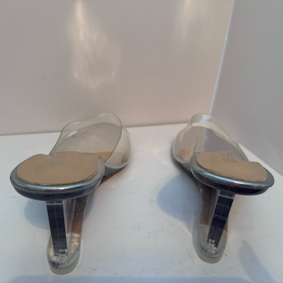 Size 11 (42), clear wedge never worn - Picture 4 of 5